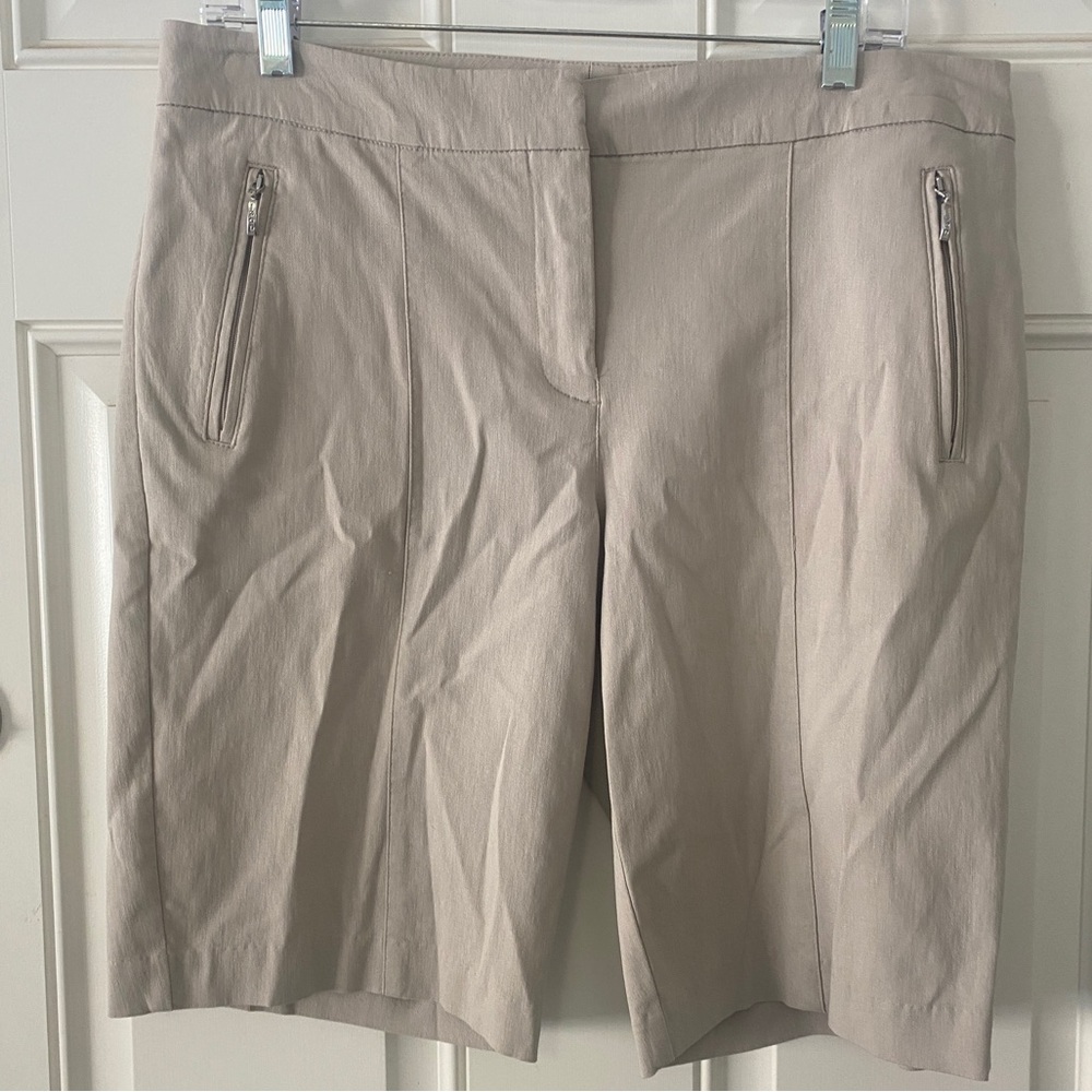 Women’s Izod Golf Shorts